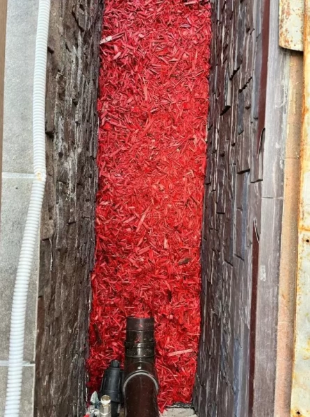 щепа декоративная 30 л - красная - товары для фермеров Сила Суздаля